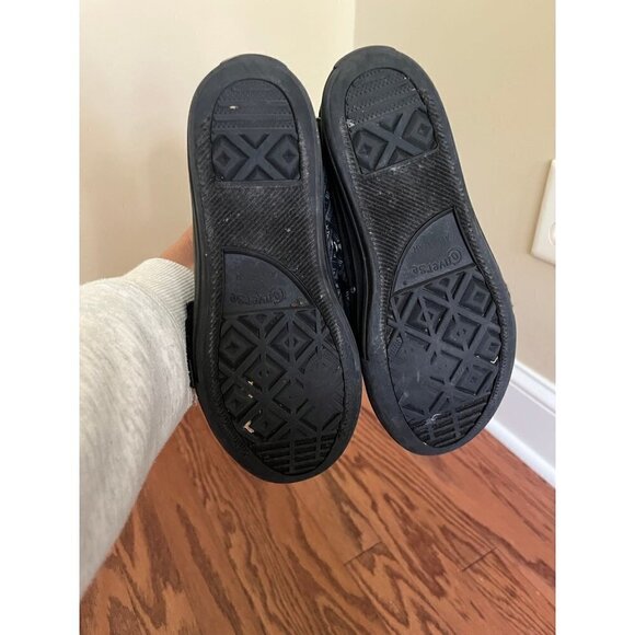 Converse Shoes - Picture 8 of 8